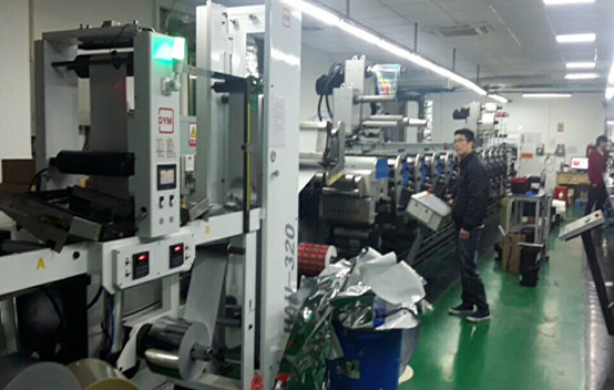 DINGYU Automatic Winding Machine System Perfectly Work With The GUANG CAI Label Co., Ltd. Latest Gallus Unit Flexo Printing Machine ECS340